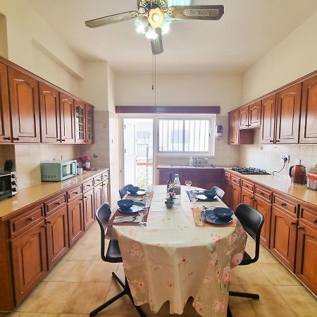 Luxury City Rooms Larnaca Eksteriør billede